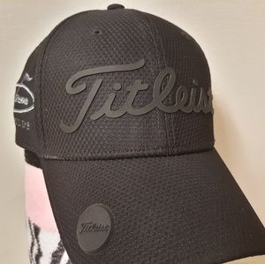 Titleist golf hat adjustable